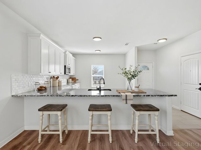 5504 Wellesley Avenue, Fort Worth, TX 76107