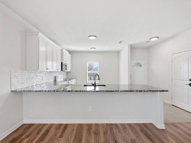 5504 Wellesley Avenue, Fort Worth, TX 76107