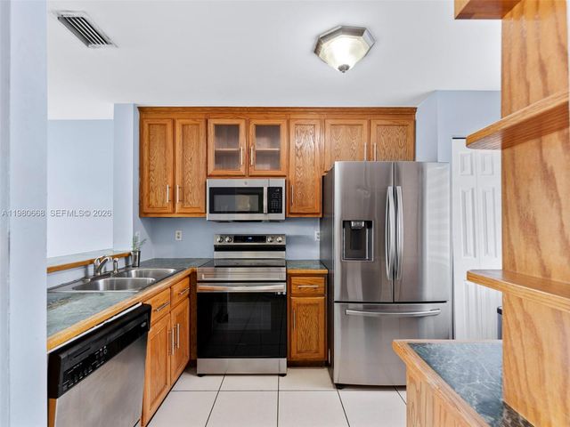 17337 SW 140th Court, Miami, FL 33177
