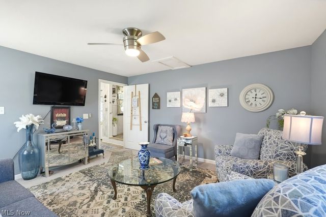 202 Hale Drive, Streetsboro, OH 44241