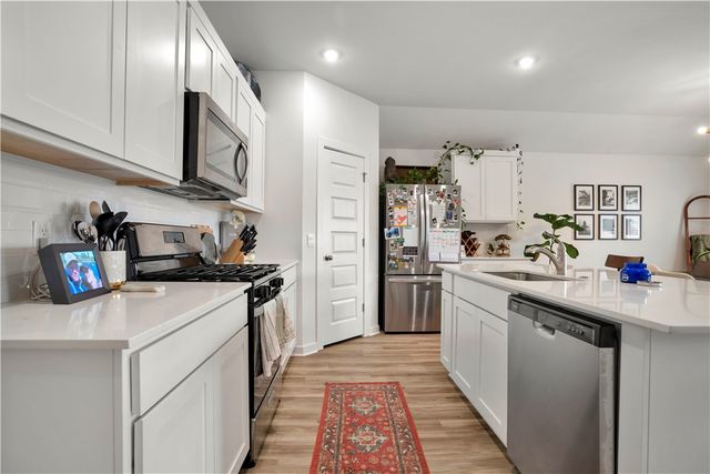 4435 W Canyon Run Drive, Fayetteville, AR 72704