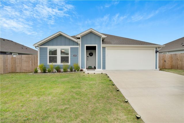 4435 W Canyon Run Drive, Fayetteville, AR 72704