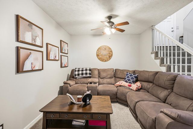 121 Eastland Drive, Paris, KY 40361
