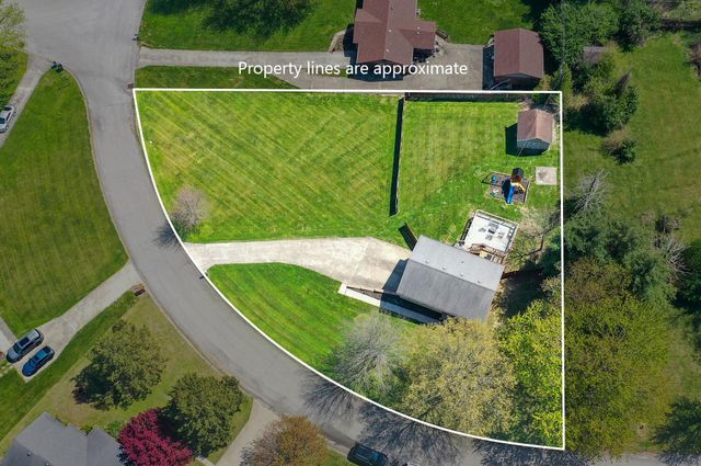 121 Eastland Drive, Paris, KY 40361