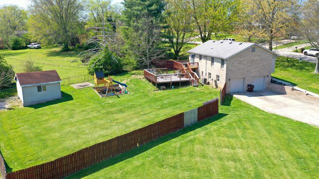 121 Eastland Drive, Paris, KY 40361