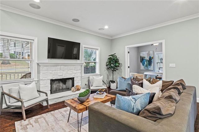 1761 Georgian Terrace, Brookhaven, GA 30341