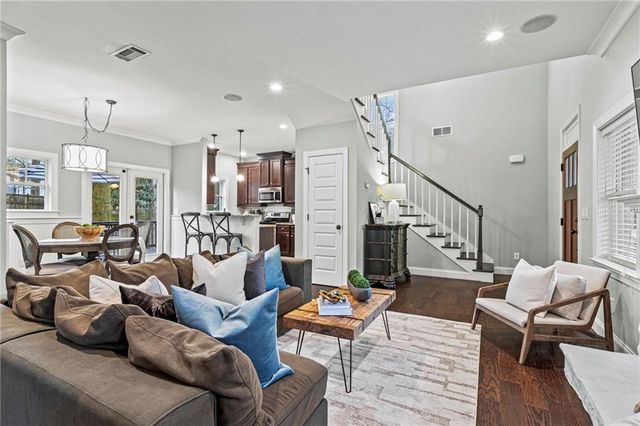 1761 Georgian Terrace, Brookhaven, GA 30341