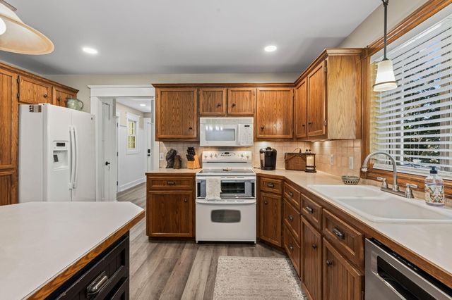1861 Pine Grove Drive, Georgetown Twp, MI 49428