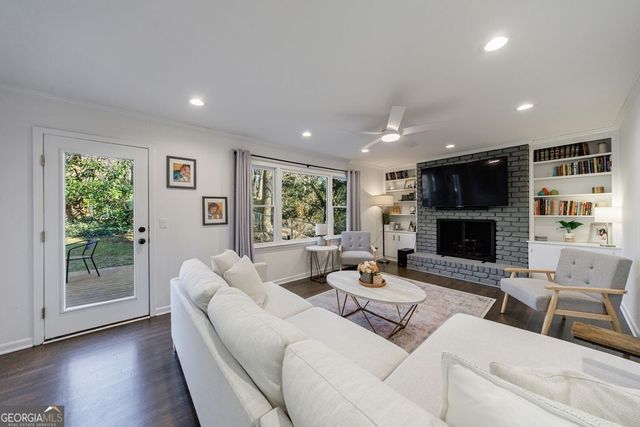 1499 Kings Down Circle, Atlanta, GA 30338