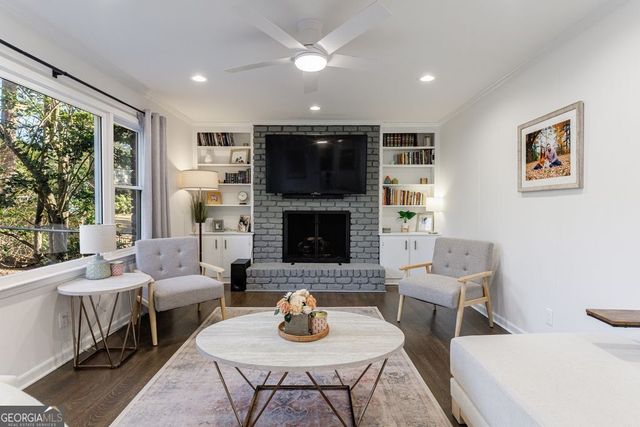 1499 Kings Down Circle, Atlanta, GA 30338