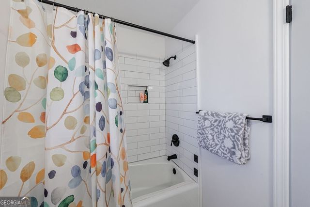 1499 Kings Down Circle, Atlanta, GA 30338