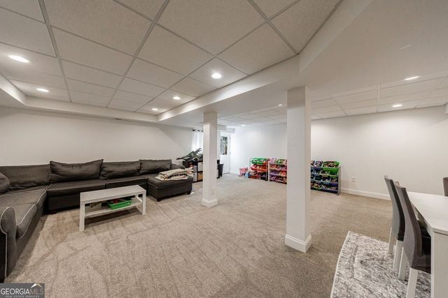 1499 Kings Down Circle, Atlanta, GA 30338