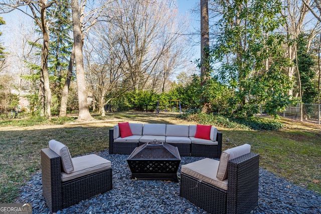 1499 Kings Down Circle, Atlanta, GA 30338