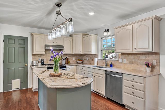 1338 Millers Landing CIR, Roanoke, VA 24019
