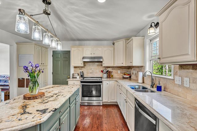 1338 Millers Landing CIR, Roanoke, VA 24019