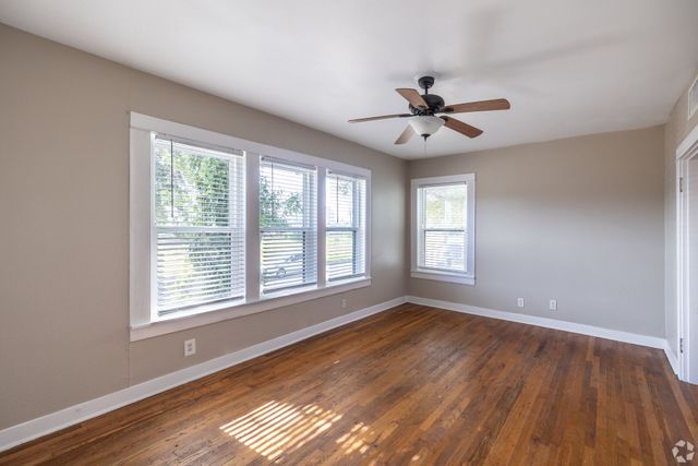 301 W Leuda Street 805D, Fort Worth, TX 76104