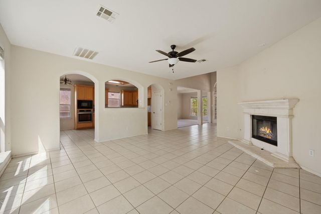 1905 Phantom Horse, Leander, TX 78641