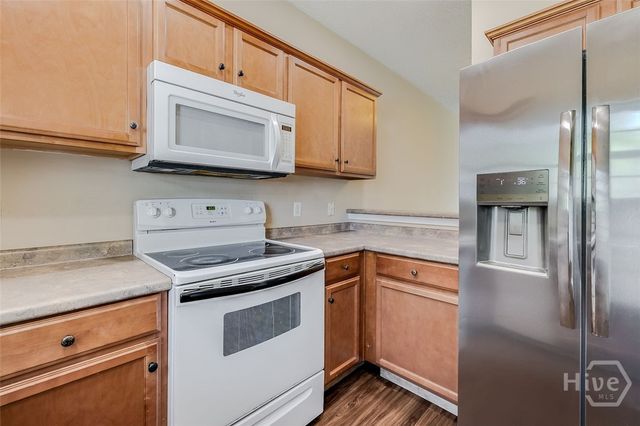 131 Cypress Pointe Drive, Richmond Hill, GA 31324