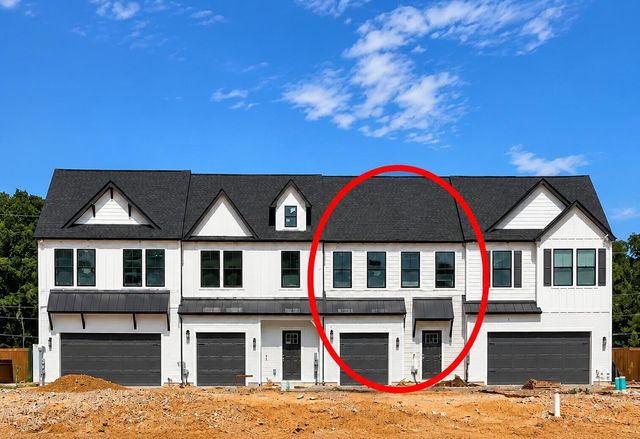 6616 Monarch Circle 64, Hixson, TN 37343