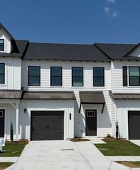 6616 Monarch Circle 64, Hixson, TN 37343