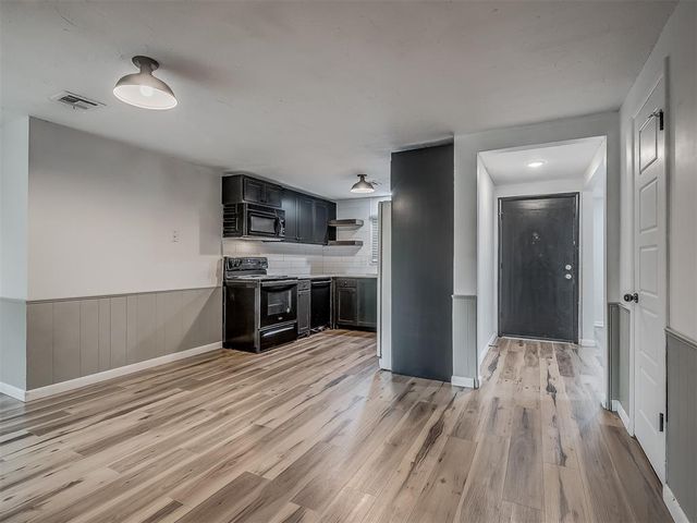 132 NW 80th Street, Oklahoma City, OK 73114