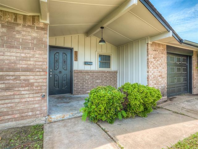 132 NW 80th Street, Oklahoma City, OK 73114