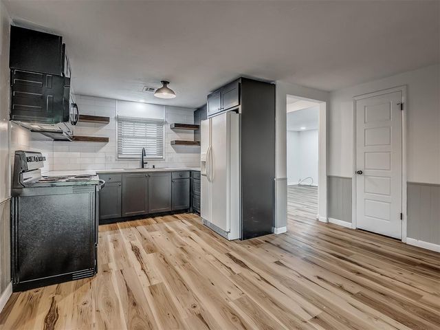 132 NW 80th Street, Oklahoma City, OK 73114