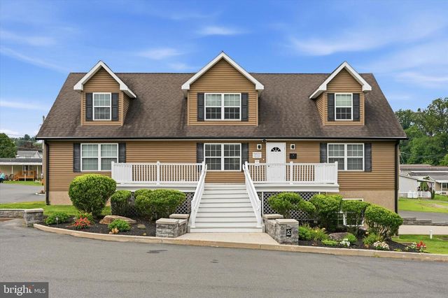 215 PARK DR, Media, PA 19063