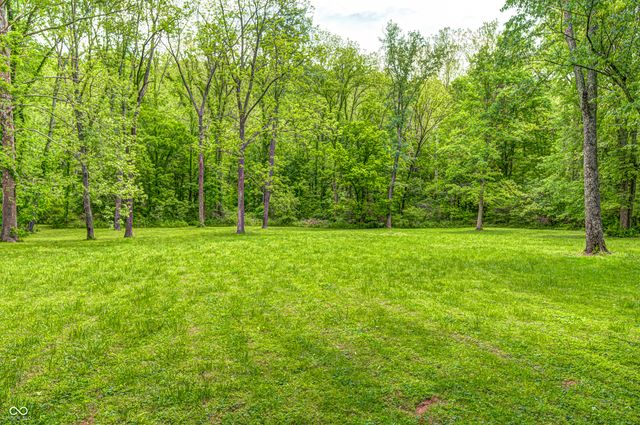1691 Country Club Road, Nashville, IN 47448