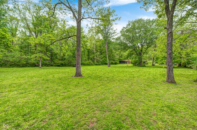 1691 Country Club Road, Nashville, IN 47448