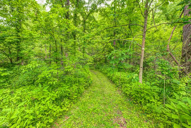 1691 Country Club Road, Nashville, IN 47448