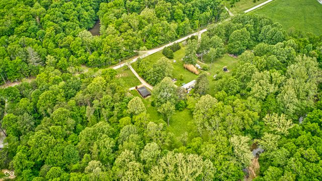 1691 Country Club Road, Nashville, IN 47448