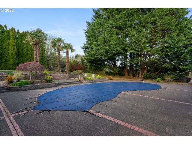 11830 Se EASTBOURNE Ln, Happy Valley, OR 97086