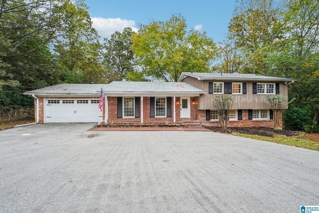2651 PADEN PLACE, Vestavia Hills, AL 35226