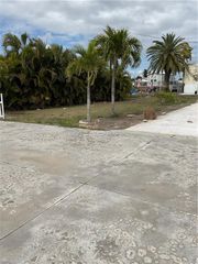 5012 Flamingo DR, St. James City, FL 33956