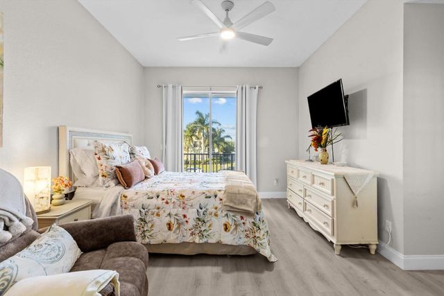 10480 SW Stephanie Way Unit 3-206, Port St Lucie, FL 34987