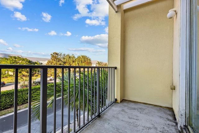 10480 SW Stephanie Way Unit 3-206, Port St Lucie, FL 34987