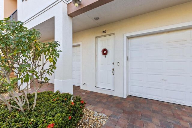 10480 SW Stephanie Way Unit 3-206, Port St Lucie, FL 34987