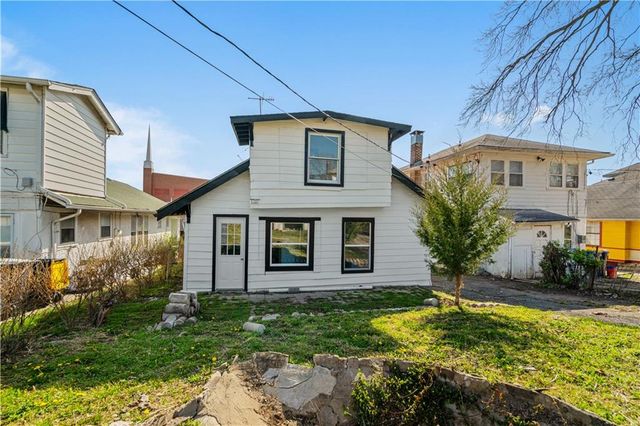 3506 Askew Avenue, Kansas City, MO 64128