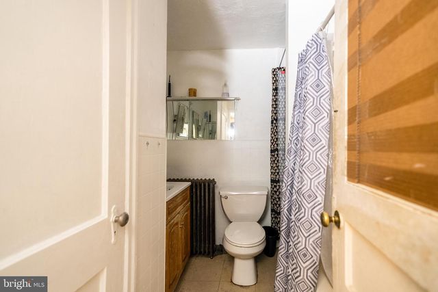 526 W JAMES ST, Lancaster, PA 17603