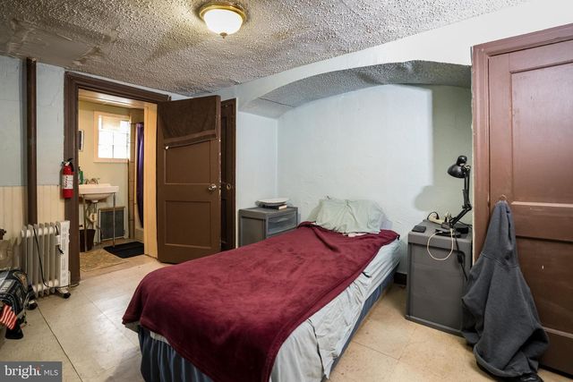 526 W JAMES ST, Lancaster, PA 17603