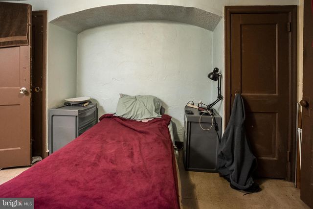 526 W JAMES ST, Lancaster, PA 17603