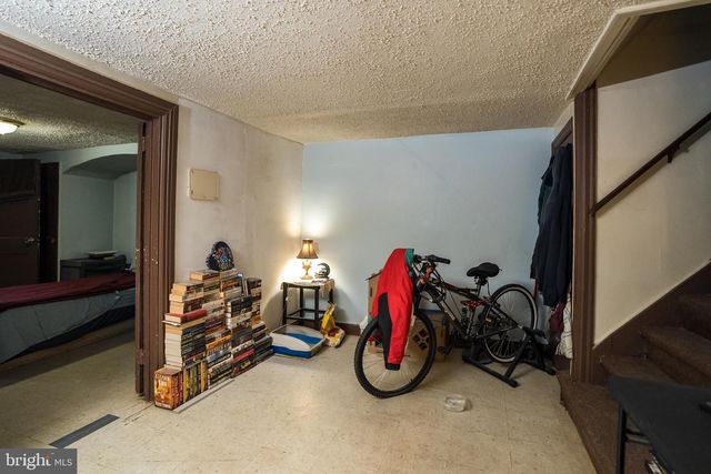 526 W JAMES ST, Lancaster, PA 17603