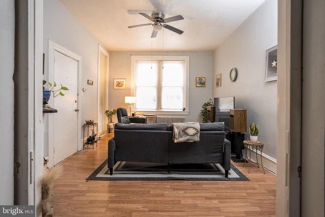 526 W JAMES ST, Lancaster, PA 17603