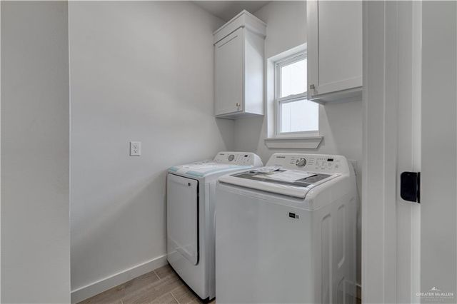 5408 N Crown Point, Pharr, TX 78577