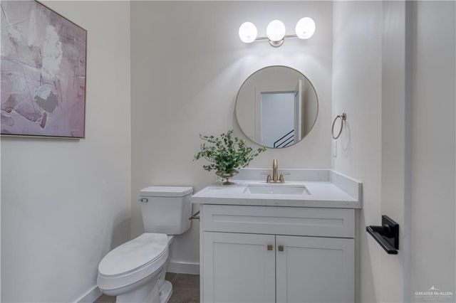 5408 N Crown Point, Pharr, TX 78577