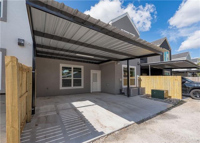 5408 N Crown Point, Pharr, TX 78577