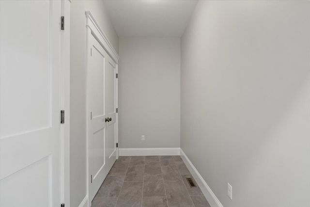 92 Uncas Avenue 2, Franklin, MA 02038