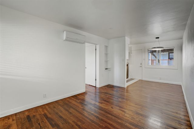 3310 Douglas Avenue H, Dallas, TX 75219