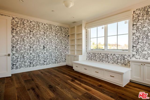 557 Chapala Drive, Pacific Palisades (los Angeles), CA 90272